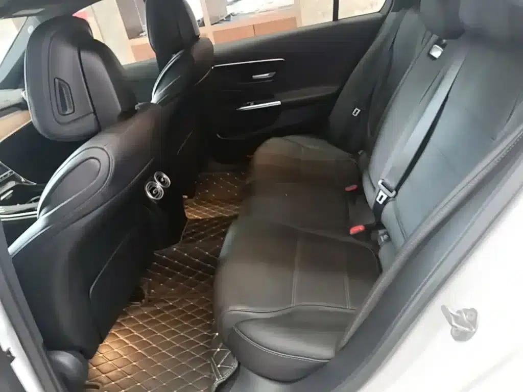 2023 Mercedes-Benz C-Class C 260 L — миниатюра 17