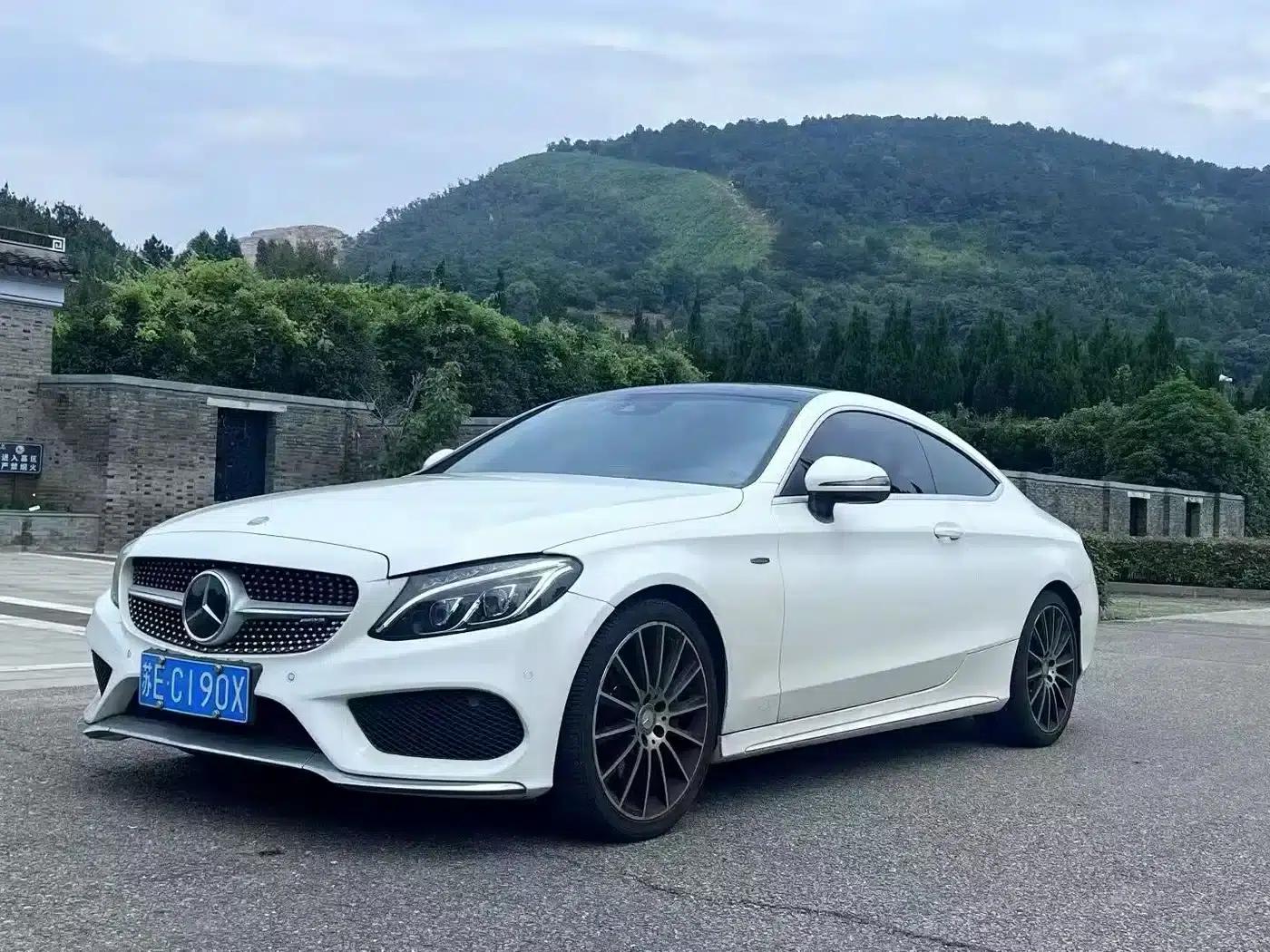 Imported Mercedes-Benz C-Class 2016 C 300 Coupe — миниатюра 1