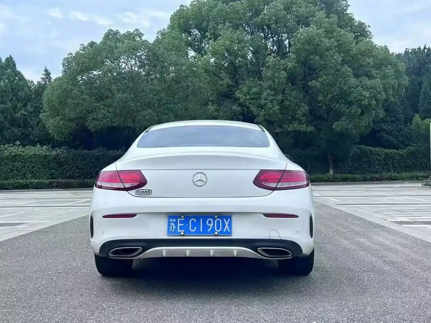 Imported Mercedes-Benz C-Class 2016 C 300 Coupe — миниатюра 8