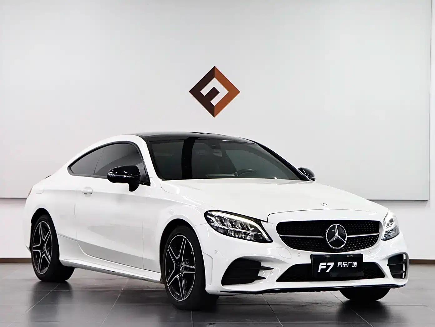 Imported Mercedes-Benz C-Class 2022 Facelift C 260 Coupe — миниатюра 3