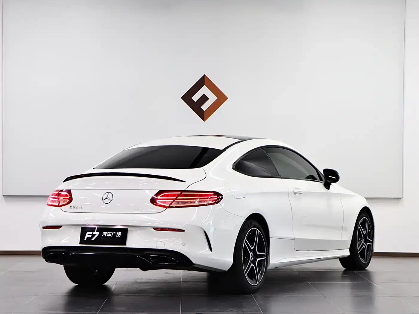 Imported Mercedes-Benz C-Class 2022 Facelift C 260 Coupe — миниатюра 6