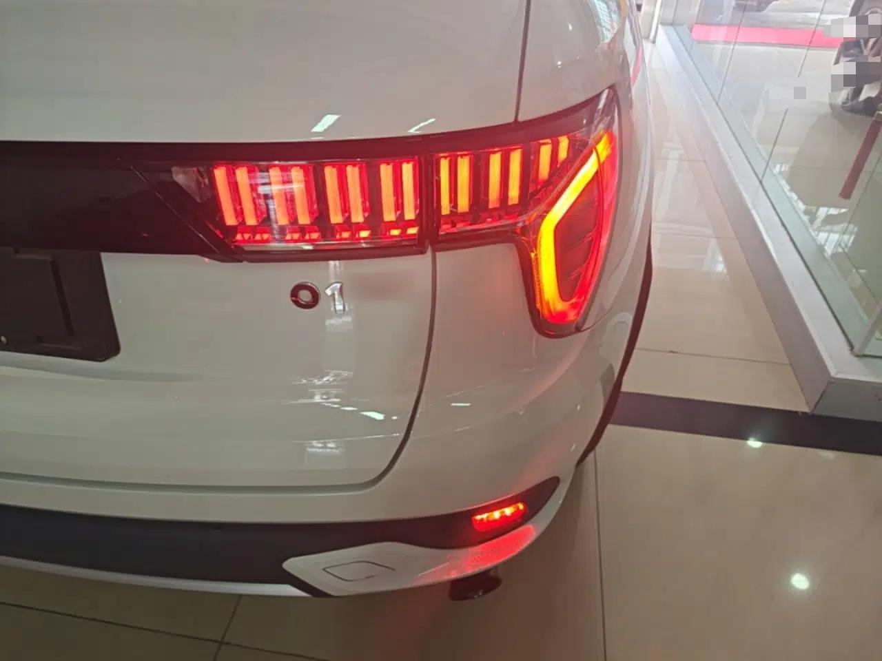 Lynk & Co 01 EM-P 2019 1.5T PHEV JingPro National VI — миниатюра 14