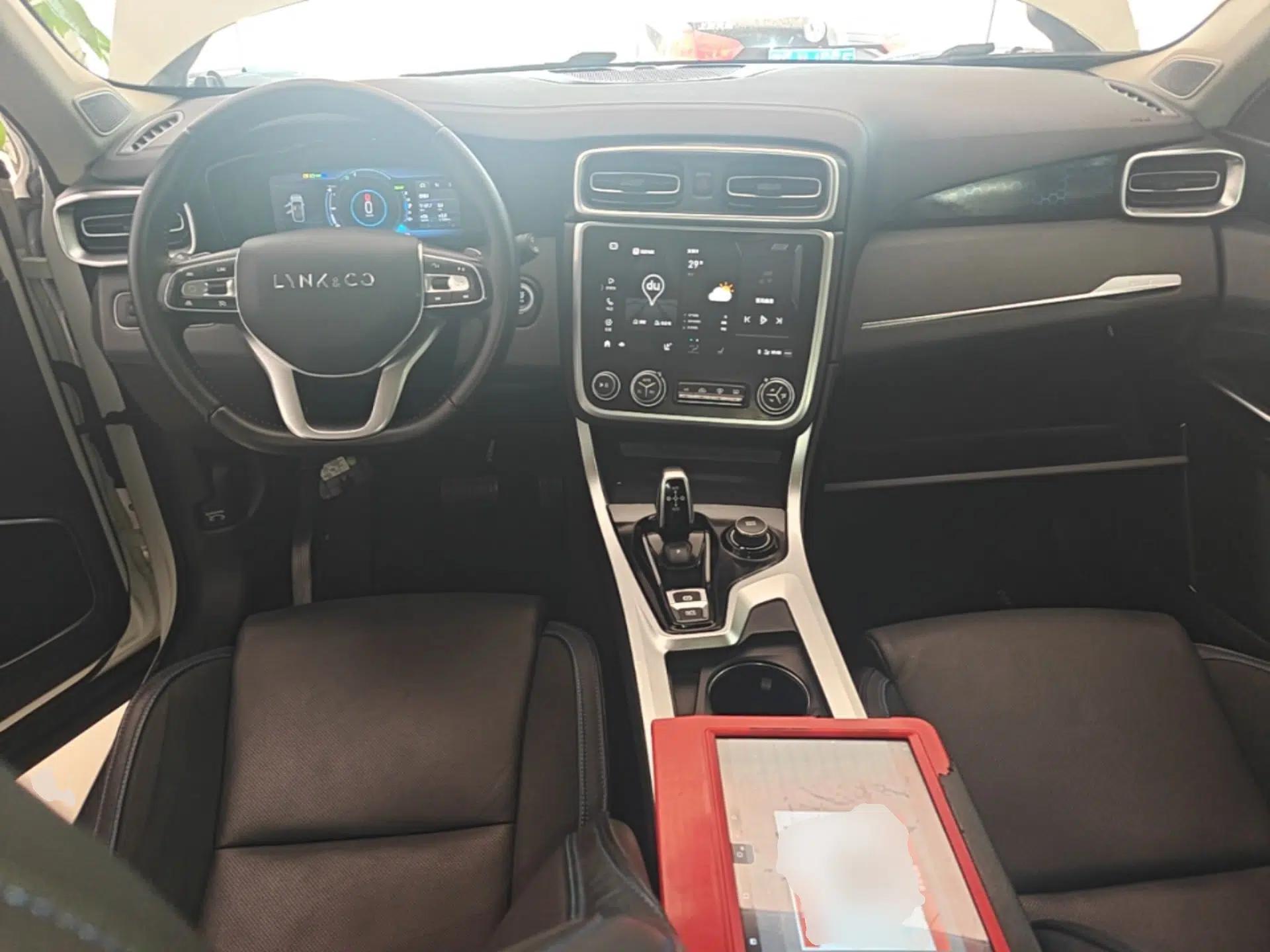 Lynk & Co 01 EM-P 2019 1.5T PHEV JingPro National VI — миниатюра 17
