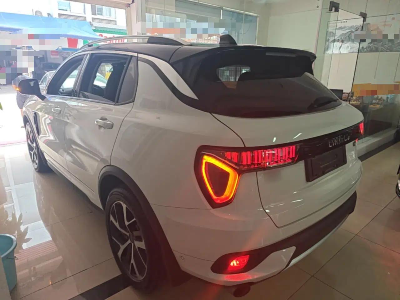 Lynk & Co 01 EM-P 2019 1.5T PHEV JingPro National VI — миниатюра 4