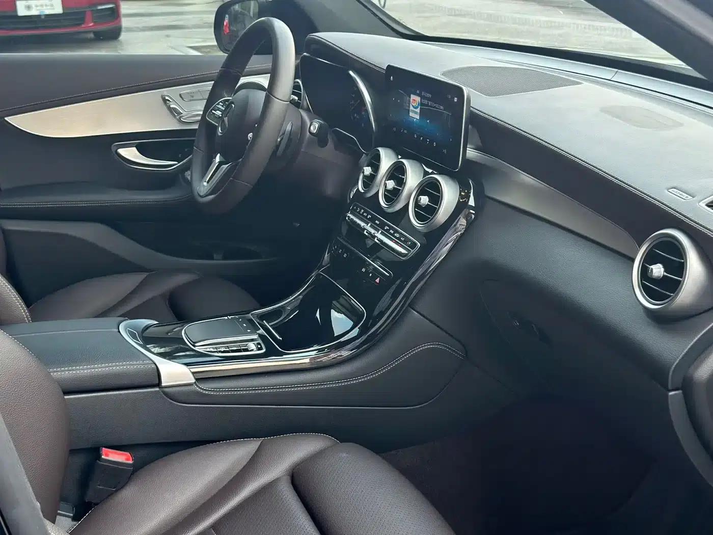 2021 Mercedes-Benz GLC 260 L 4MATIC Luxury — миниатюра 16