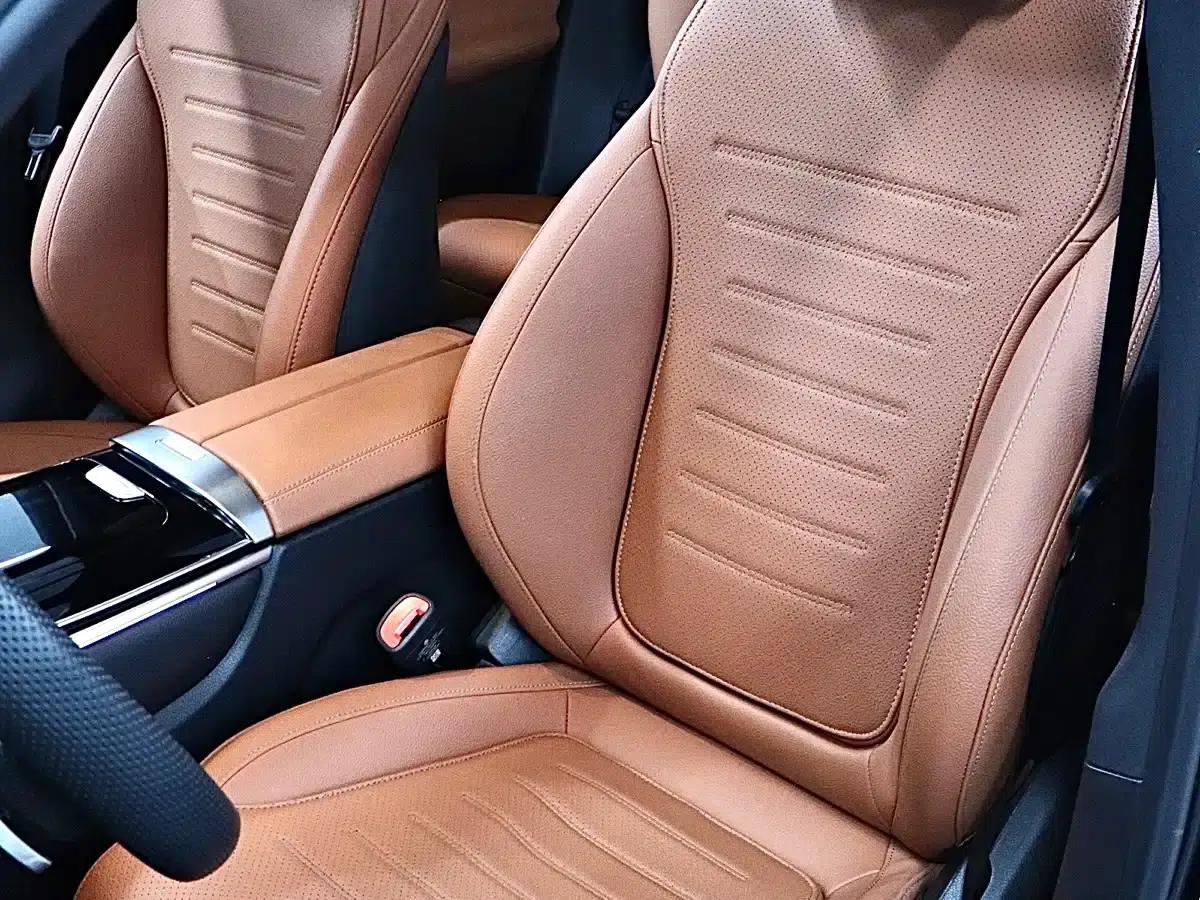 2024 Mercedes-Benz GLC 300 L 4MATIC Dynamic 5-seater — миниатюра 12