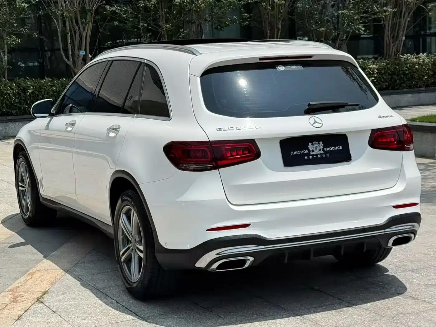 2020 Mercedes-Benz GLC 260 L 4MATIC Luxury — миниатюра 4