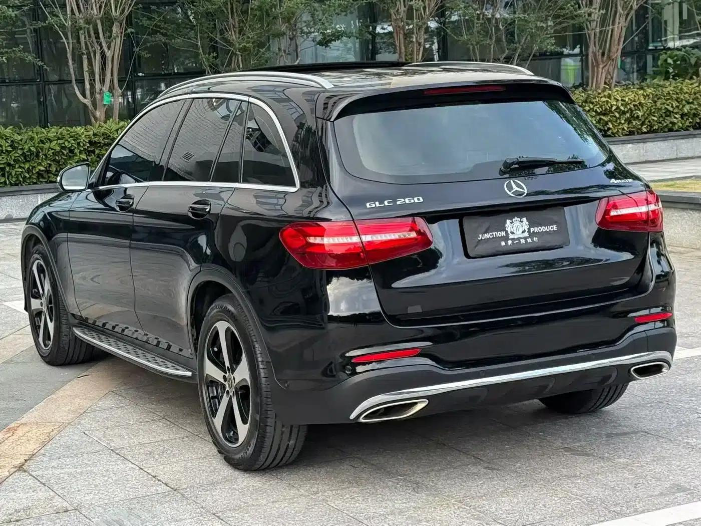 2018 Mercedes-Benz GLC 260 4MATIC Luxury — миниатюра 4