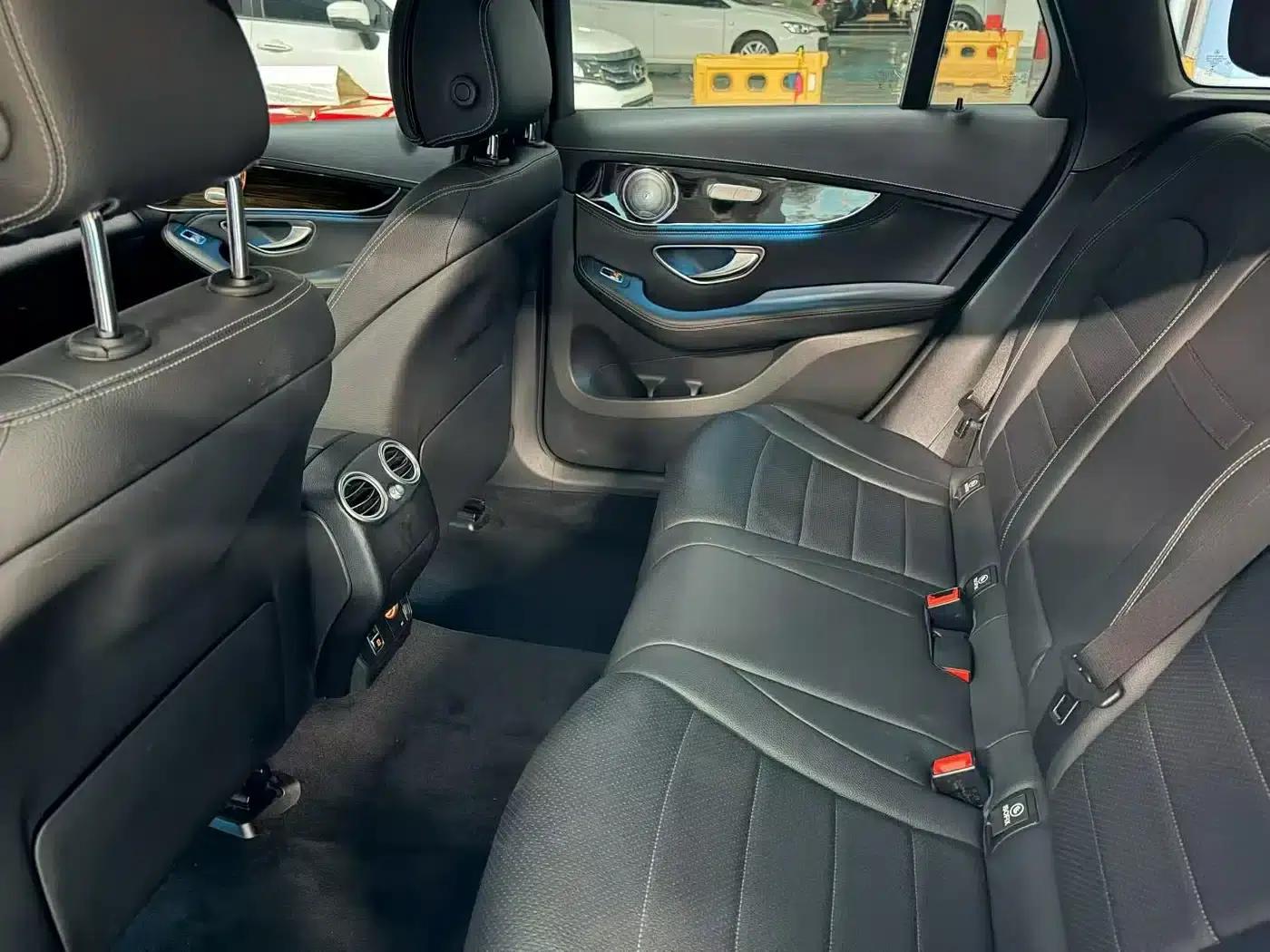 2019 Mercedes-Benz GLC 260 L 4MATIC Dynamic — миниатюра 6