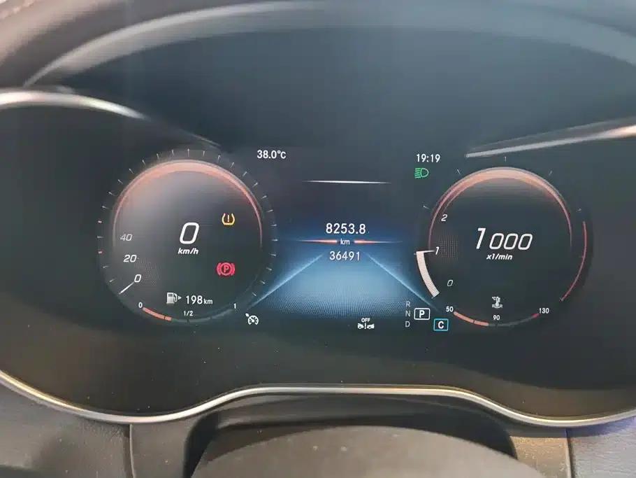 Mercedes-Benz GLC 2022 Facelift - GLC 260 L 4MATIC Luxury — миниатюра 14