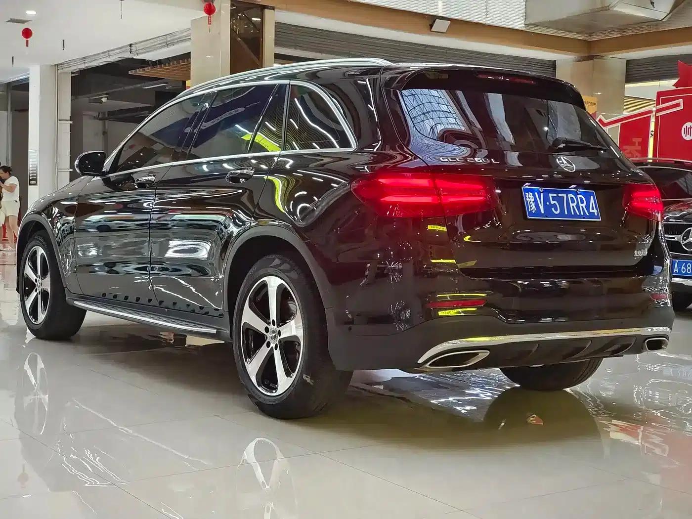Mercedes-Benz GLC 2019 GLC 260 4MATIC Luxury — миниатюра 13