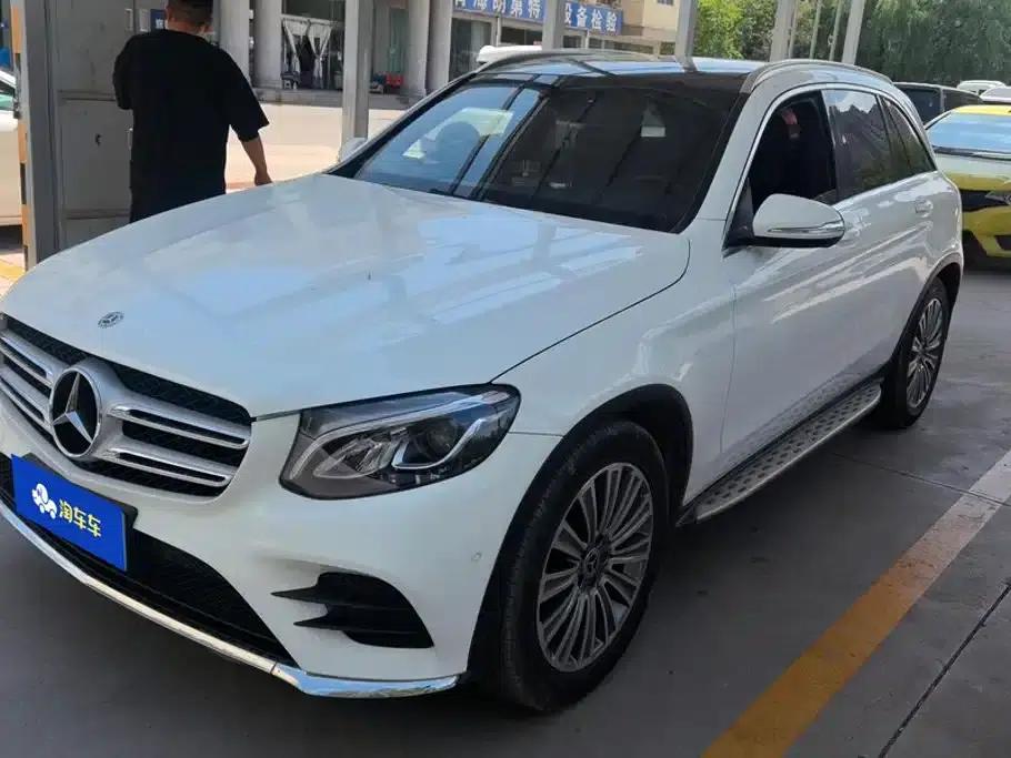 2017 Mercedes-Benz GLC 260 4MATIC Dynamic — миниатюра 1
