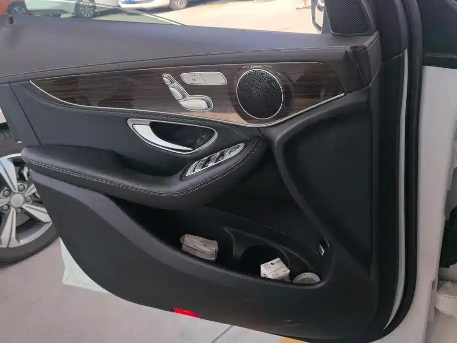 2017 Mercedes-Benz GLC 260 4MATIC Dynamic — миниатюра 7