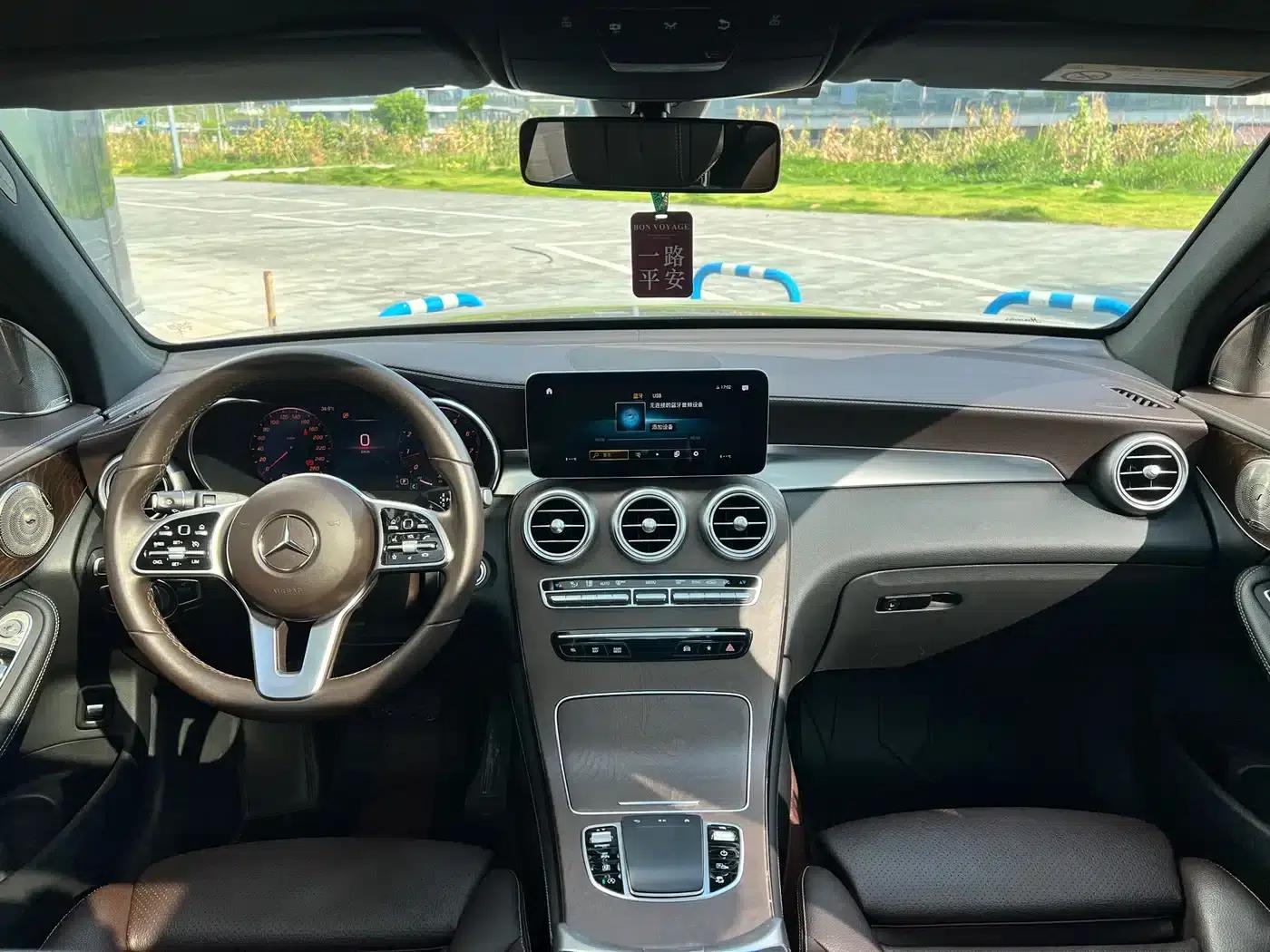 2020 Mercedes-Benz GLC 260 L 4MATIC Luxury — миниатюра 8