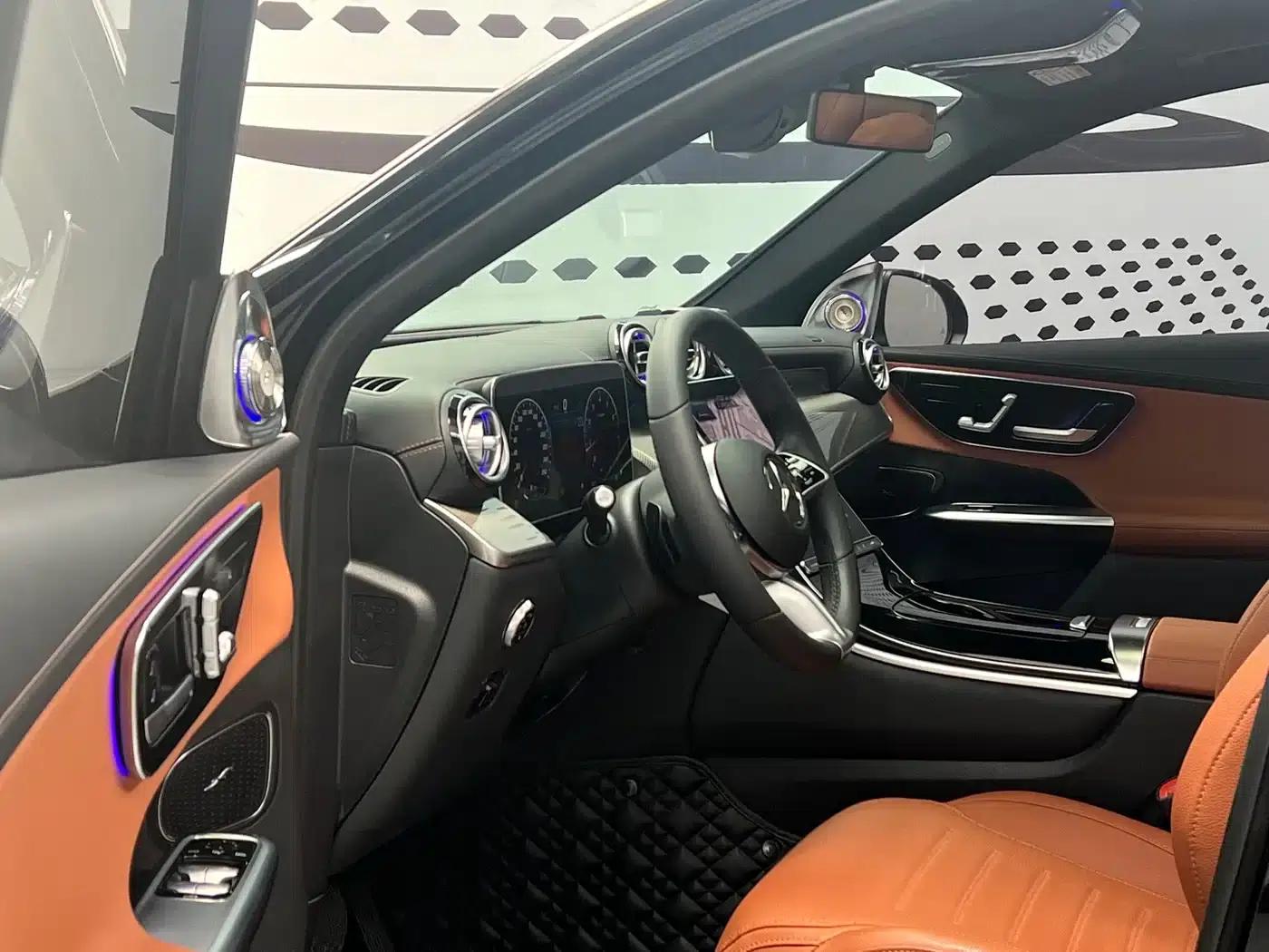 2023 Mercedes-Benz GLC 260 L 4MATIC Dynamic 5-seater — миниатюра 8