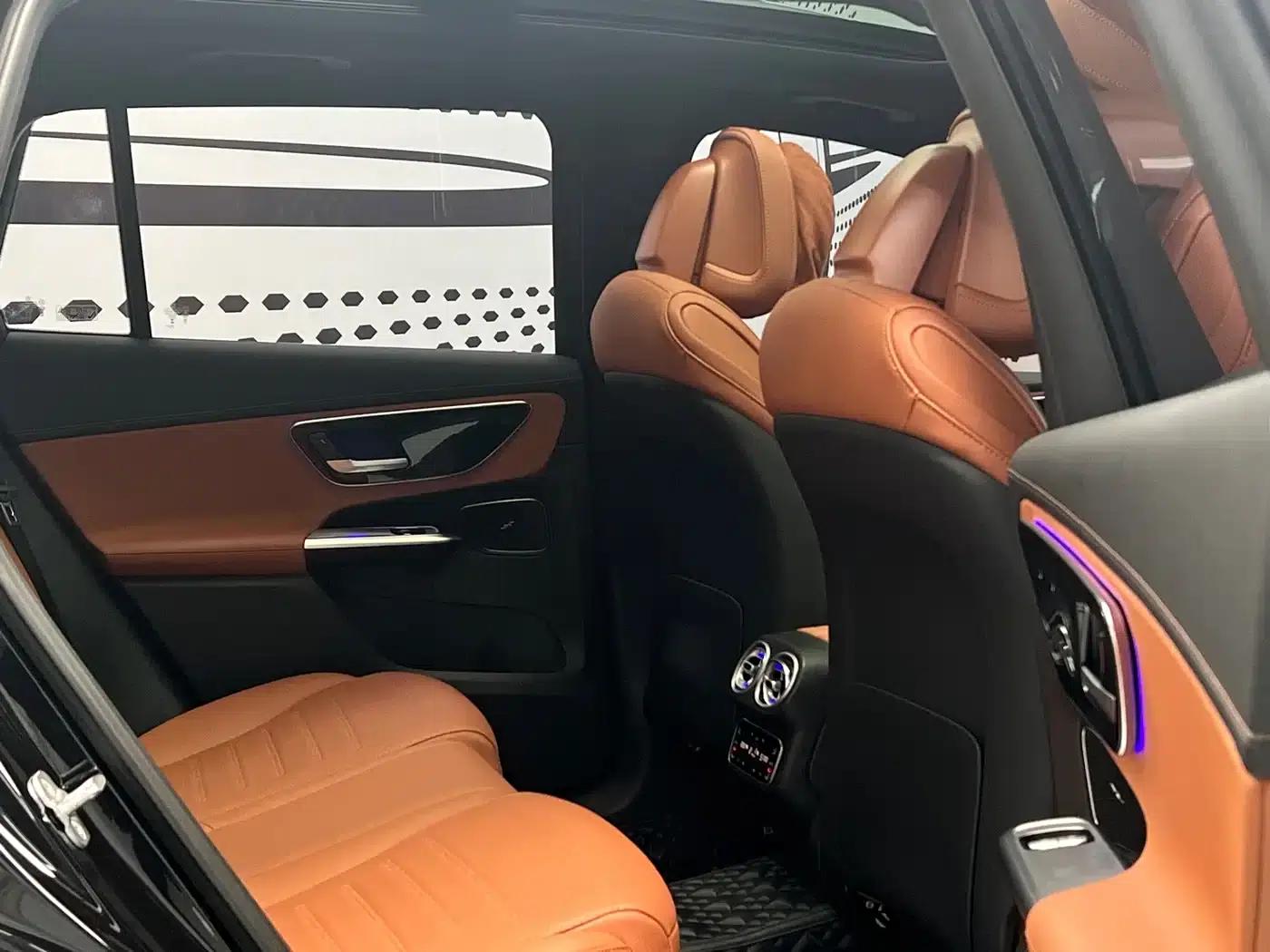 2023 Mercedes-Benz GLC 260 L 4MATIC Dynamic 5-seater — миниатюра 10