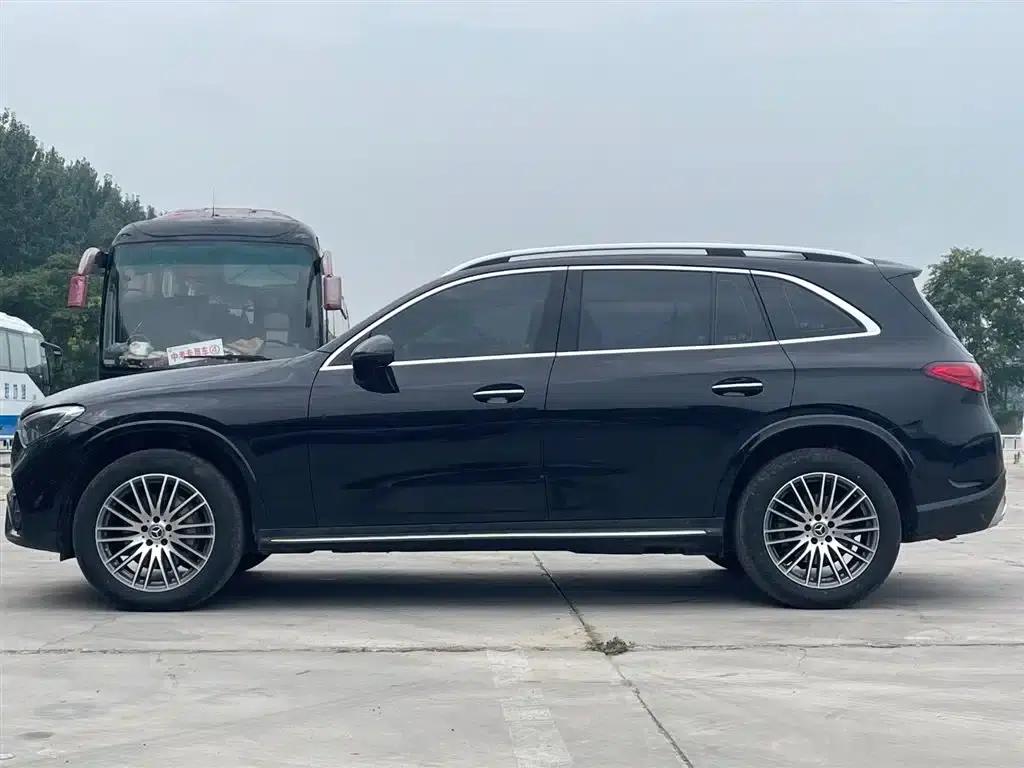 2024 Mercedes-Benz GLC 300 L 4MATIC Dynamic 5-seater — миниатюра 3