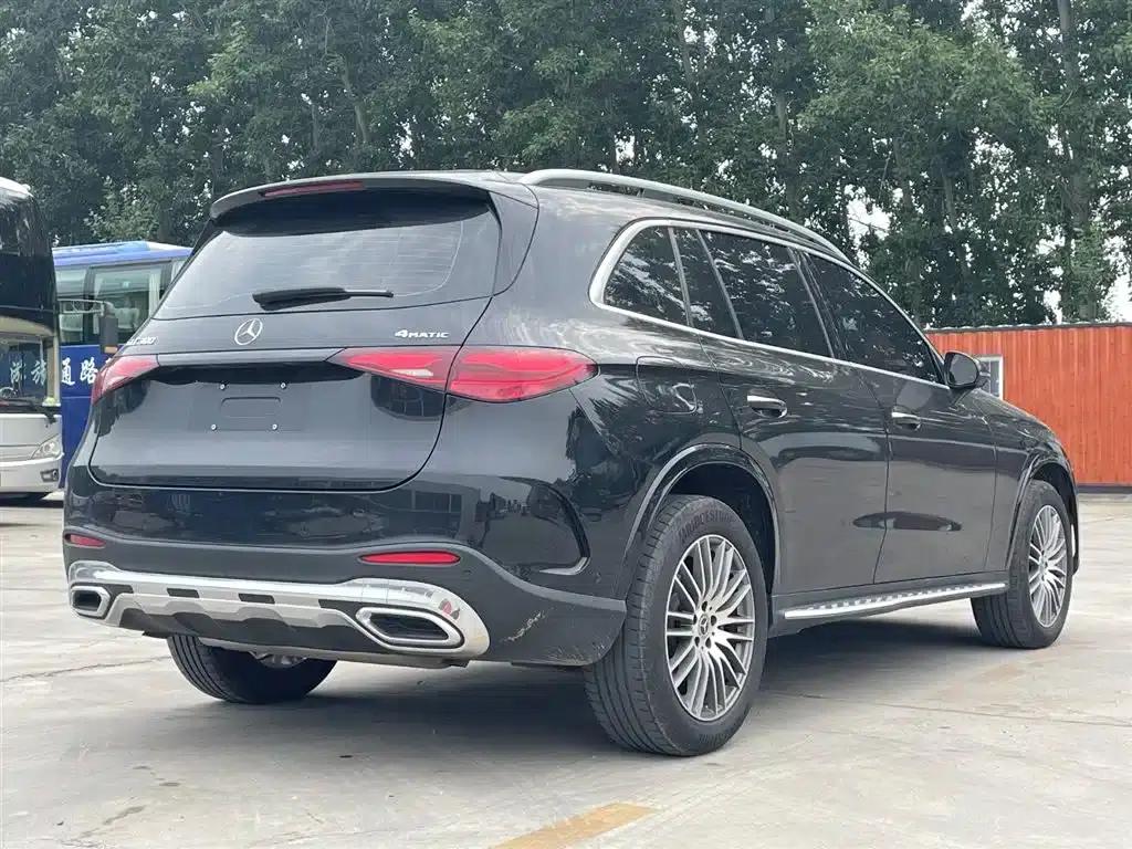 2024 Mercedes-Benz GLC 300 L 4MATIC Dynamic 5-seater — миниатюра 4