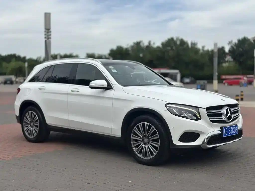 2016 Mercedes-Benz GLC 200 4MATIC — миниатюра 3