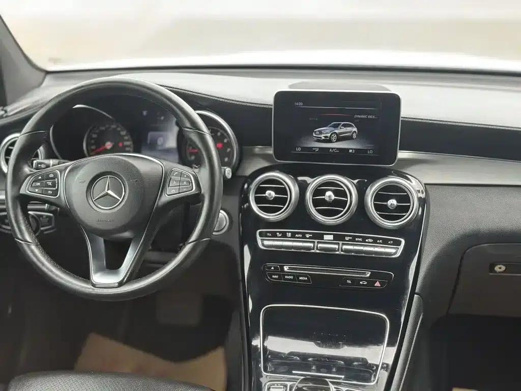 2016 Mercedes-Benz GLC 200 4MATIC — миниатюра 9