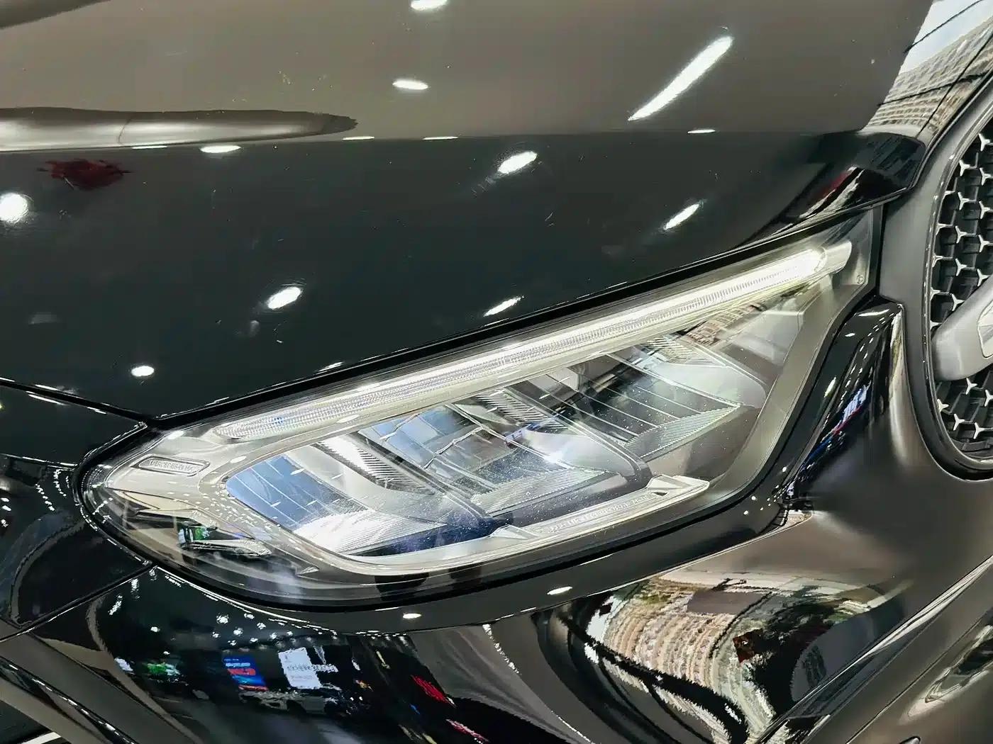 2023 Mercedes-Benz GLC 260 L 4MATIC Luxury 5-seater — миниатюра 11