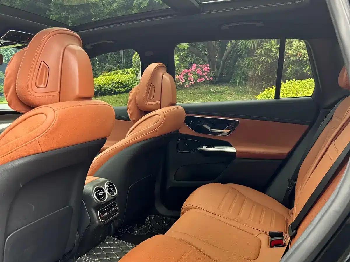 2023 Mercedes-Benz GLC 260 L 4MATIC Dynamic 5-seater — миниатюра 9