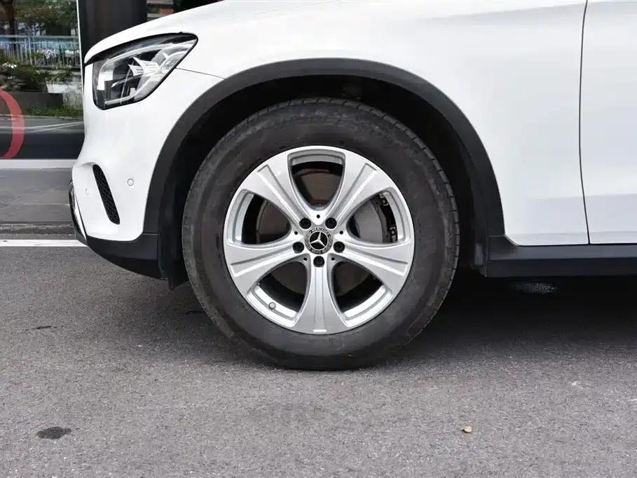 2020 Mercedes-Benz GLC 260 L 4MATIC Dynamic — миниатюра 12