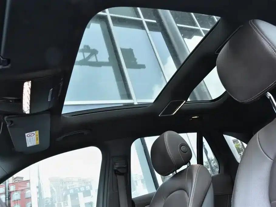 2020 Mercedes-Benz GLC 260 L 4MATIC Dynamic — миниатюра 15