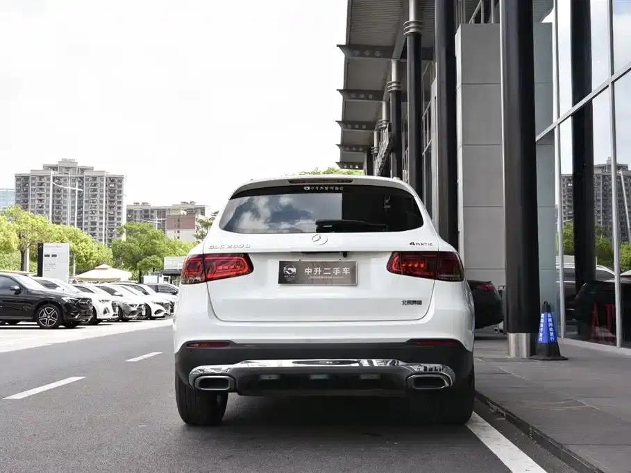2020 Mercedes-Benz GLC 260 L 4MATIC Dynamic — миниатюра 6