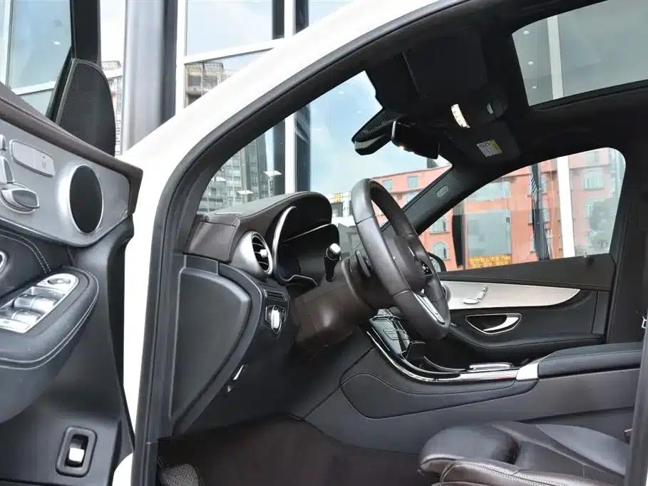 2020 Mercedes-Benz GLC 260 L 4MATIC Dynamic — миниатюра 7