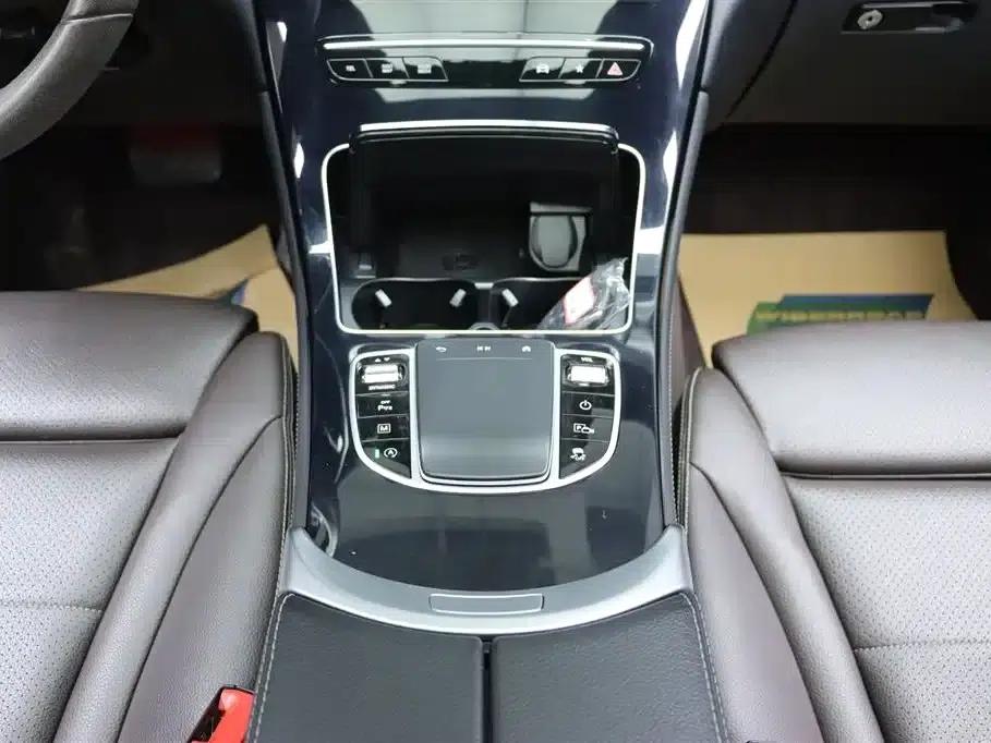 2021 Mercedes-Benz GLC 260 L 4MATIC Dynamic — миниатюра 24