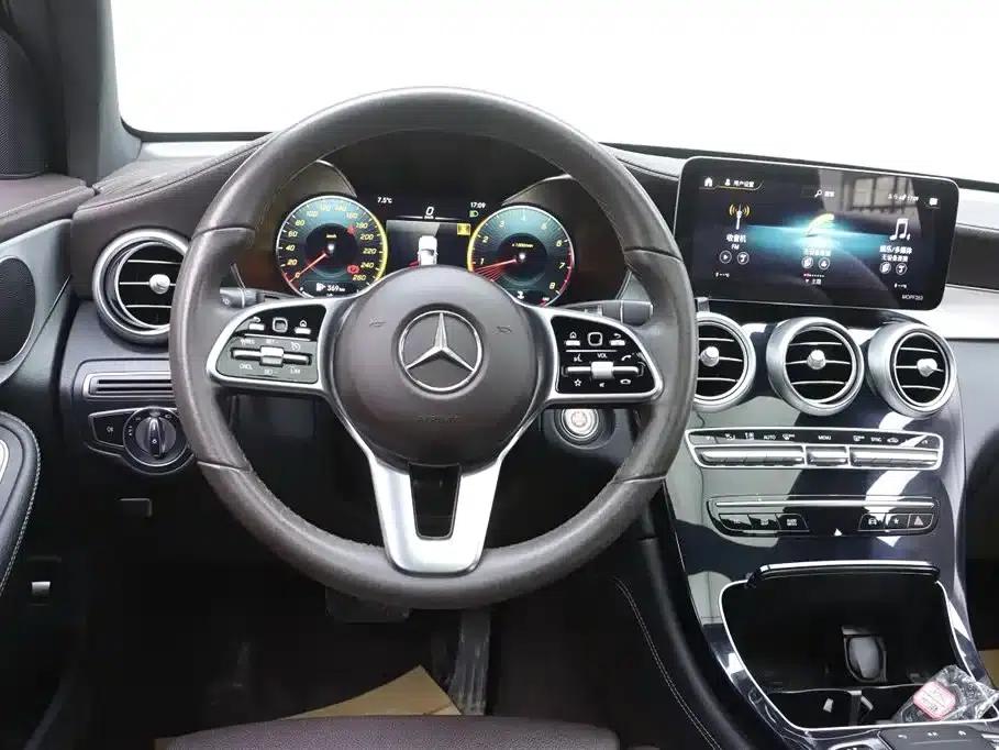 2021 Mercedes-Benz GLC 260 L 4MATIC Dynamic — миниатюра 28