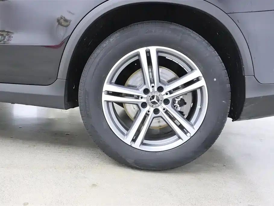 2021 Mercedes-Benz GLC 260 L 4MATIC Dynamic — миниатюра 33