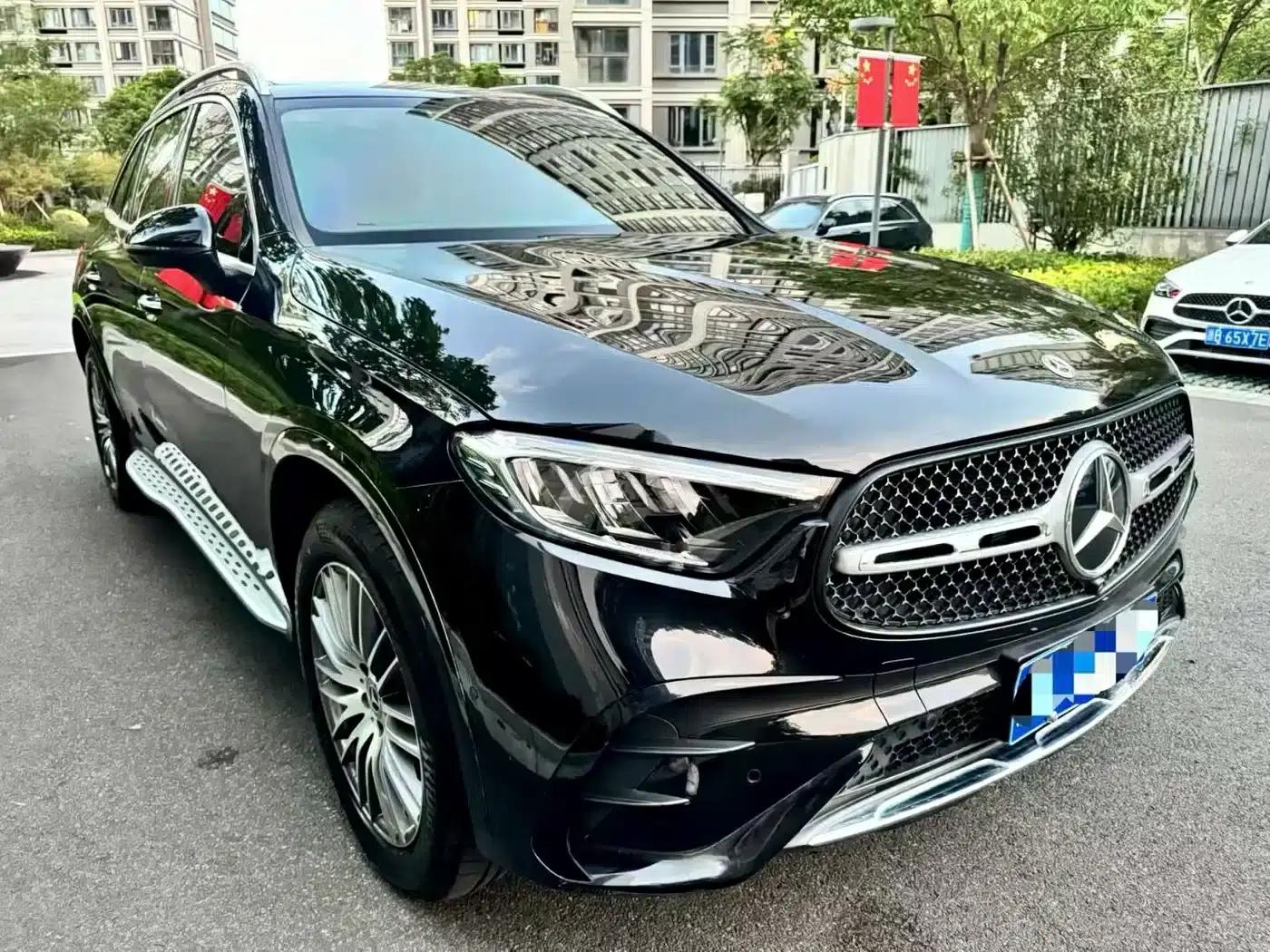2025 Mercedes-Benz GLC 300 L 4MATIC Dynamic 5-seater — миниатюра 2