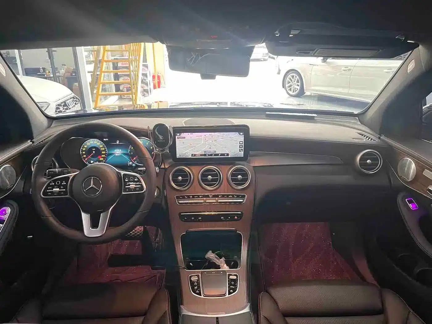 2021 Mercedes-Benz GLC 300 L 4MATIC Luxury — миниатюра 6