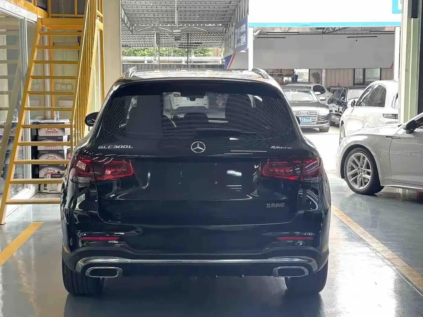 2021 Mercedes-Benz GLC 300 L 4MATIC Luxury — миниатюра 8