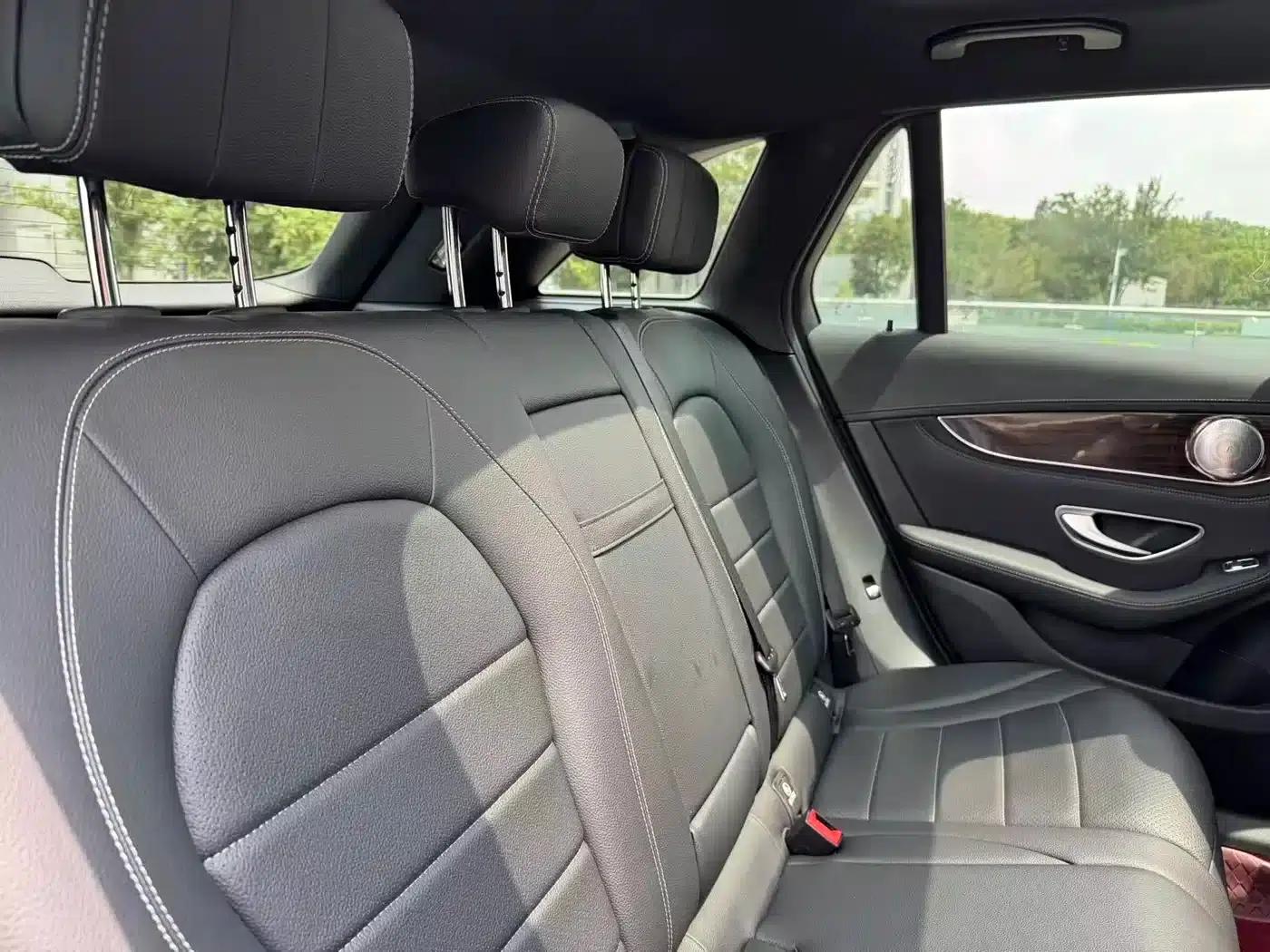 2017 Mercedes-Benz GLC 260 4MATIC Dynamic — миниатюра 29