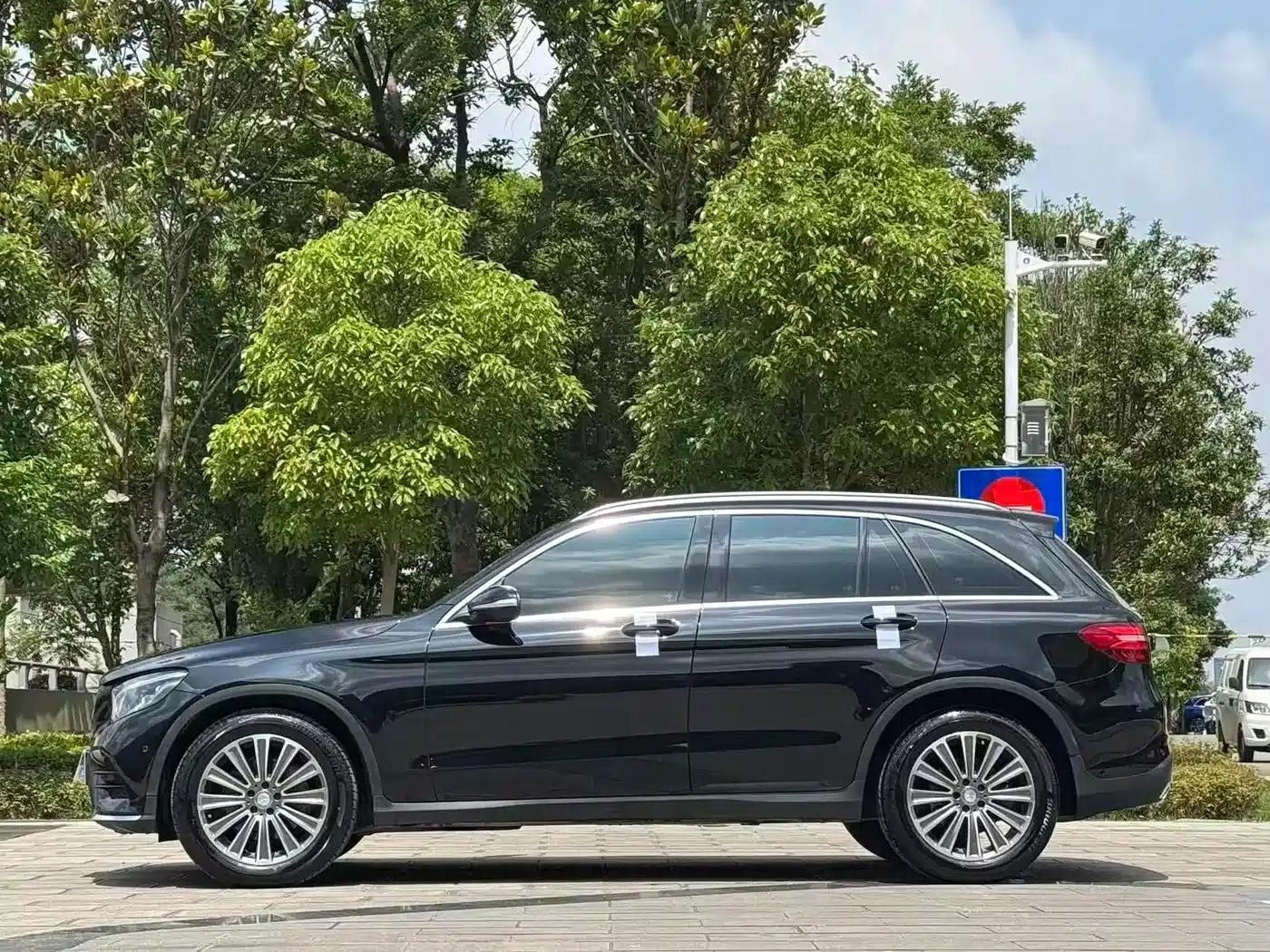 2017 Mercedes-Benz GLC 260 4MATIC Dynamic — миниатюра 10