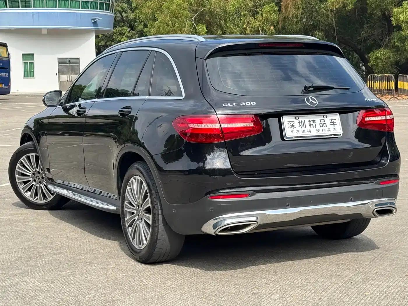 2017 Mercedes-Benz GLC 200 4MATIC — миниатюра 3