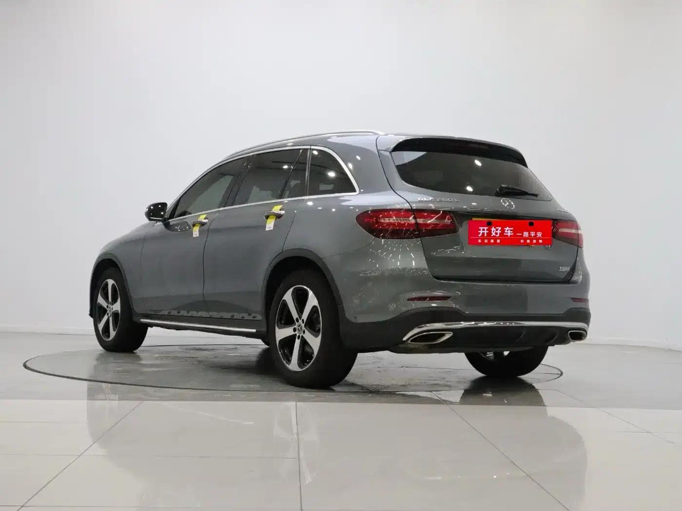 2019 Mercedes-Benz GLC 260 4MATIC Dynamic — миниатюра 3