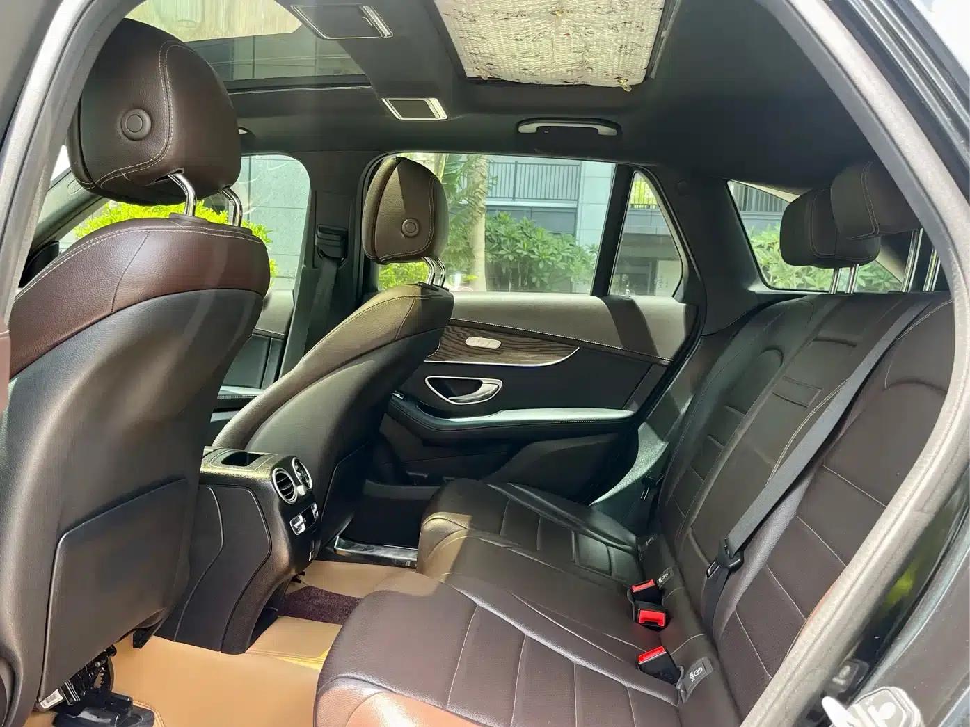 2022 Mercedes-Benz GLC 300 L 4MATIC Dynamic Edition — миниатюра 5
