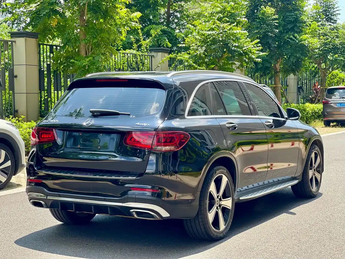2022 Mercedes-Benz GLC 300 L 4MATIC Dynamic Edition — миниатюра 7