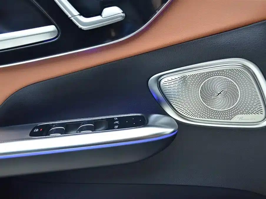 2026 Mercedes-Benz GLC 300 L 4MATIC Luxury — миниатюра 11