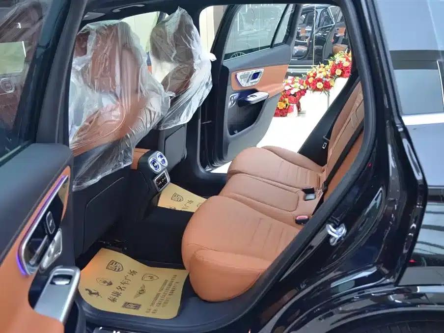 2026 Mercedes-Benz GLC 300 L 4MATIC Luxury — миниатюра 5
