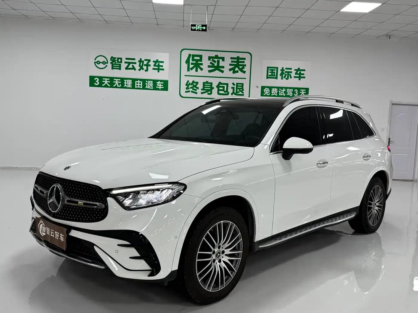 2024 Mercedes-Benz GLC 300 L 4MATIC Dynamic 5-seater — миниатюра 1