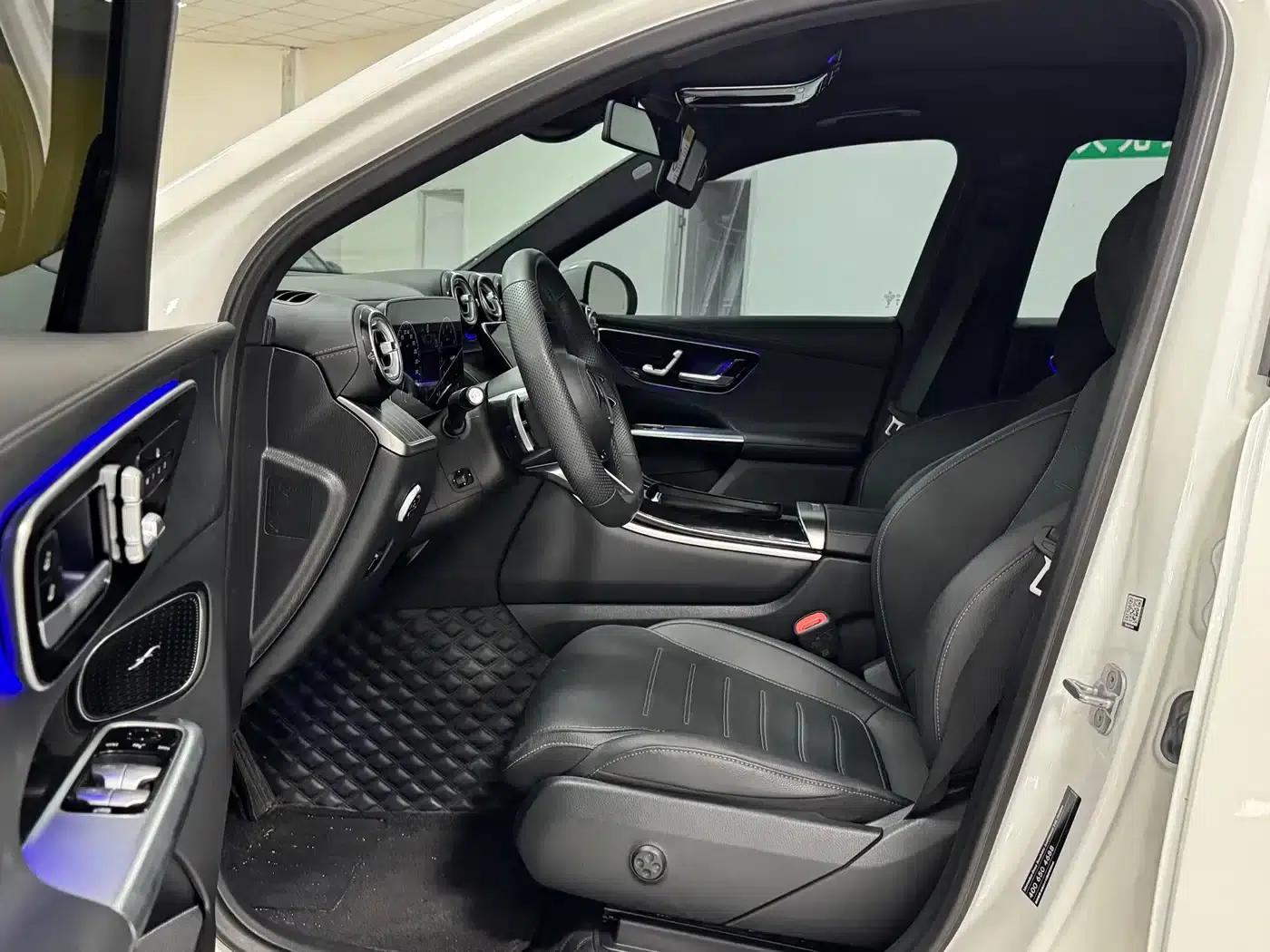 2024 Mercedes-Benz GLC 300 L 4MATIC Dynamic 5-seater — миниатюра 4