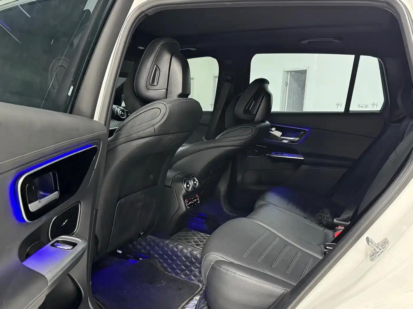 2024 Mercedes-Benz GLC 300 L 4MATIC Dynamic 5-seater — миниатюра 6