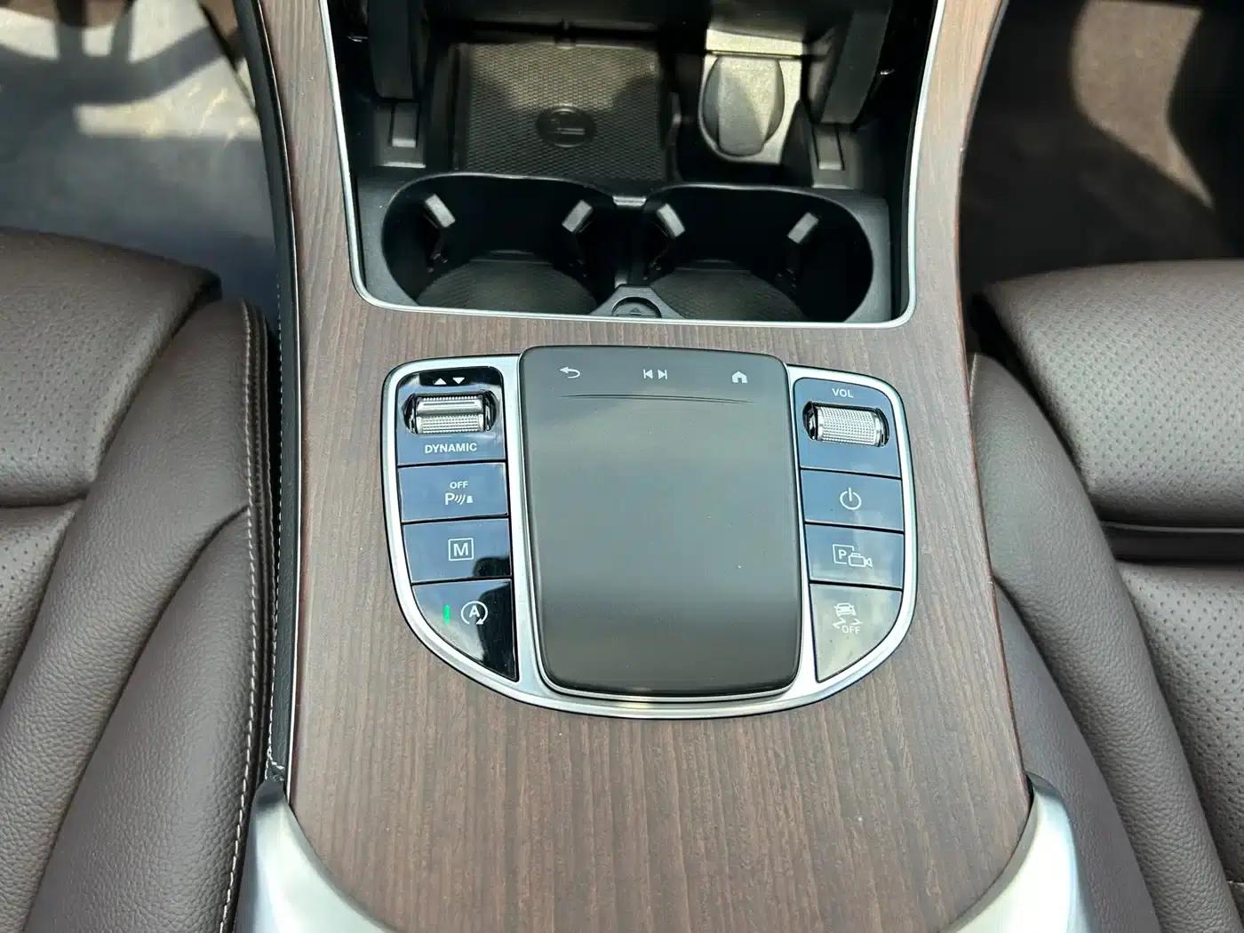 2021 Mercedes-Benz GLC 300 L 4MATIC Dynamic — миниатюра 13