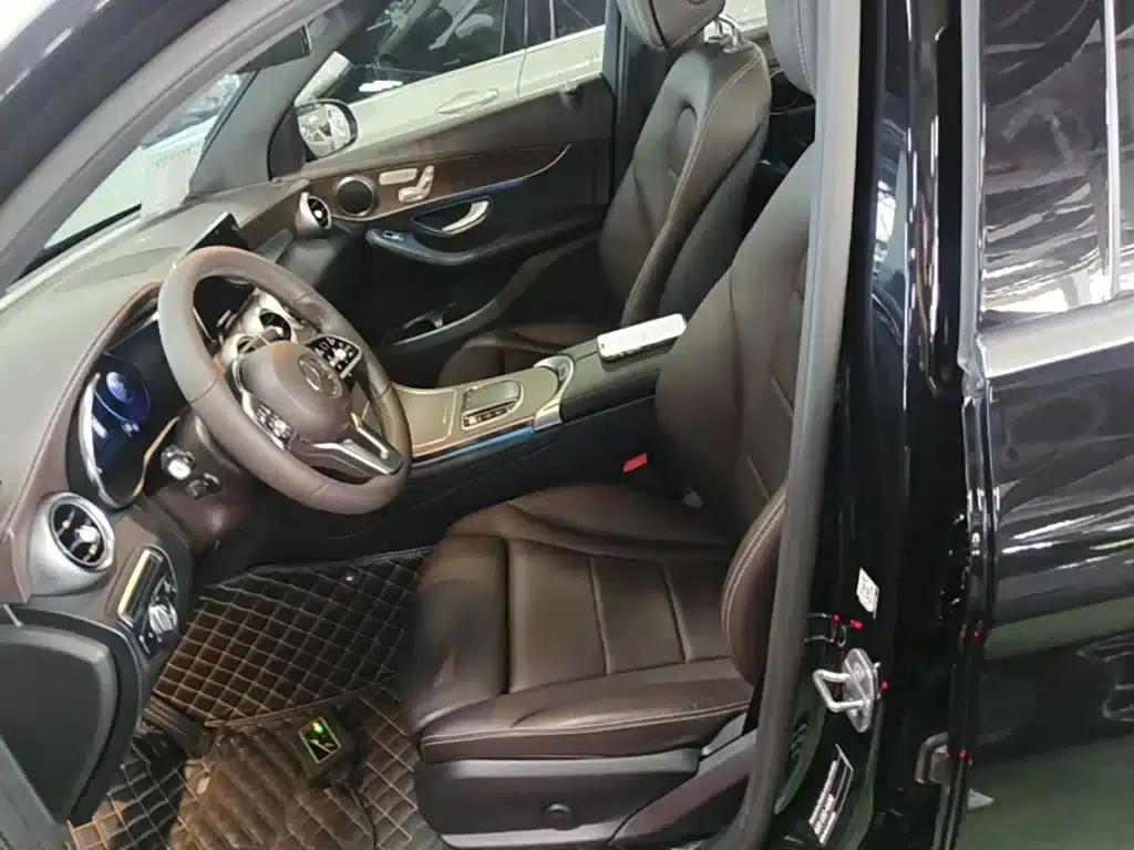 Mercedes-Benz GLC 2022 Facelift GLC 300 L 4MATIC Dynamic Limited Edition — миниатюра 15