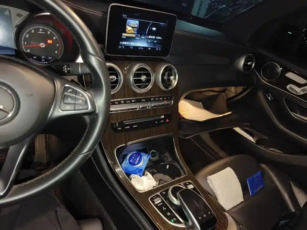 2016 Mercedes-Benz GLC 260 4MATIC Dynamic — миниатюра 11